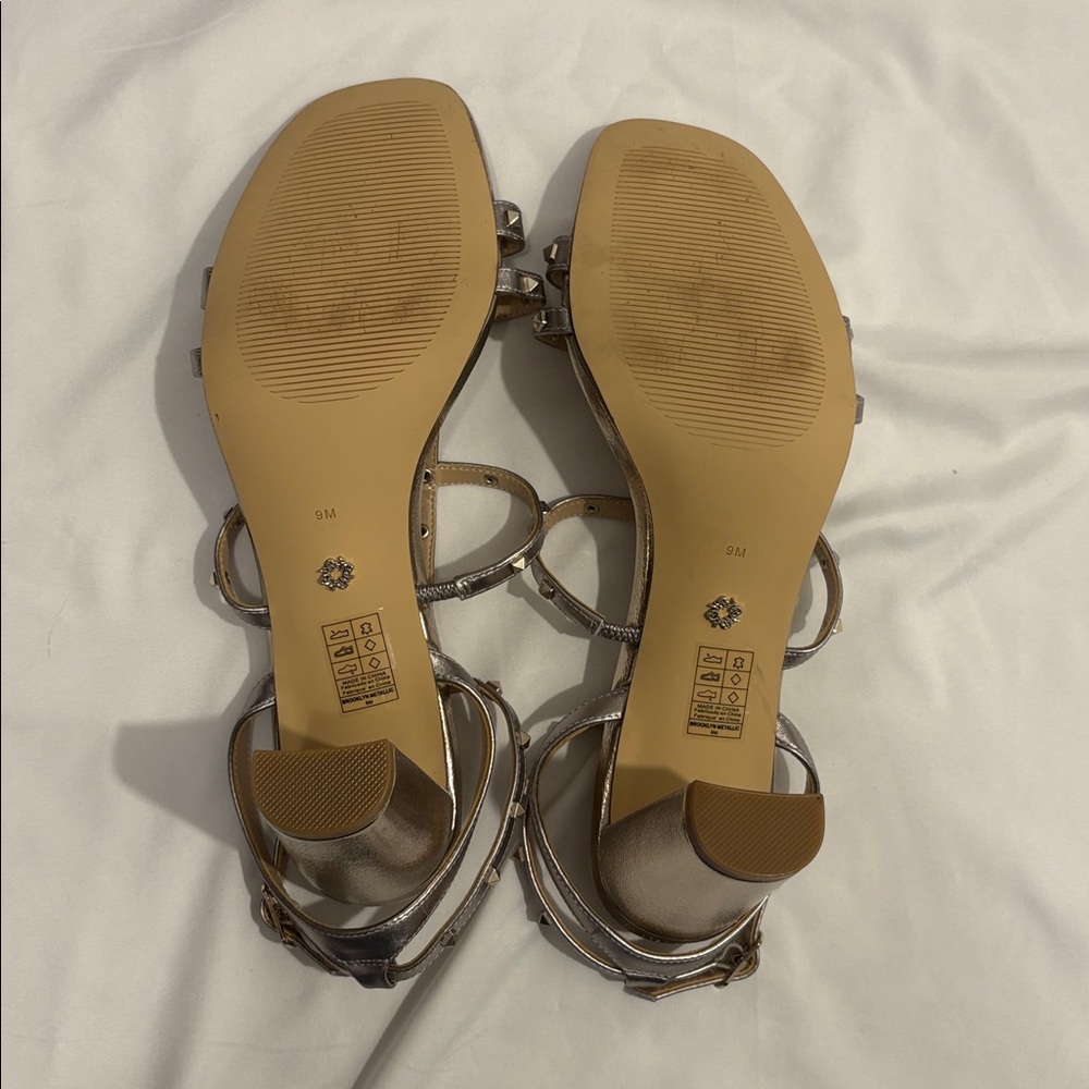 WHBM Cindy Metallic Leather Strappy Studded Block Heel Sandals - Picture 8 of 9